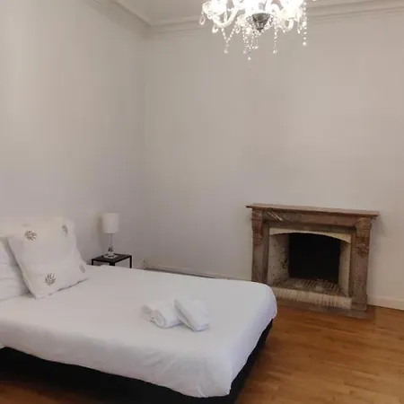 Hyper Centre - Maison David D'angers Pensión